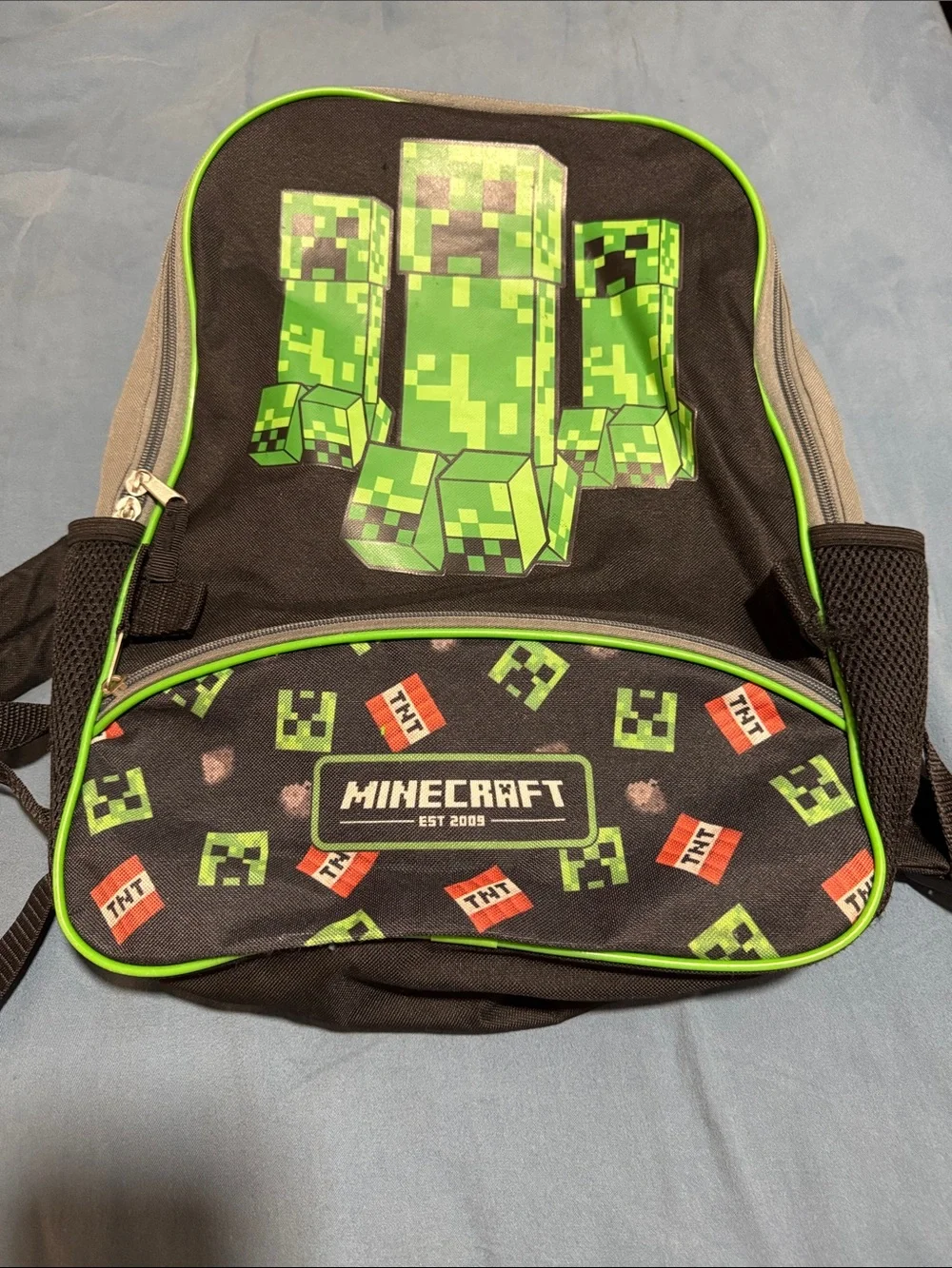 Minecraft Kids Black&Green Creeper Backpack(INSIDE I PUT DUCKTAPE TO COVER NAME)